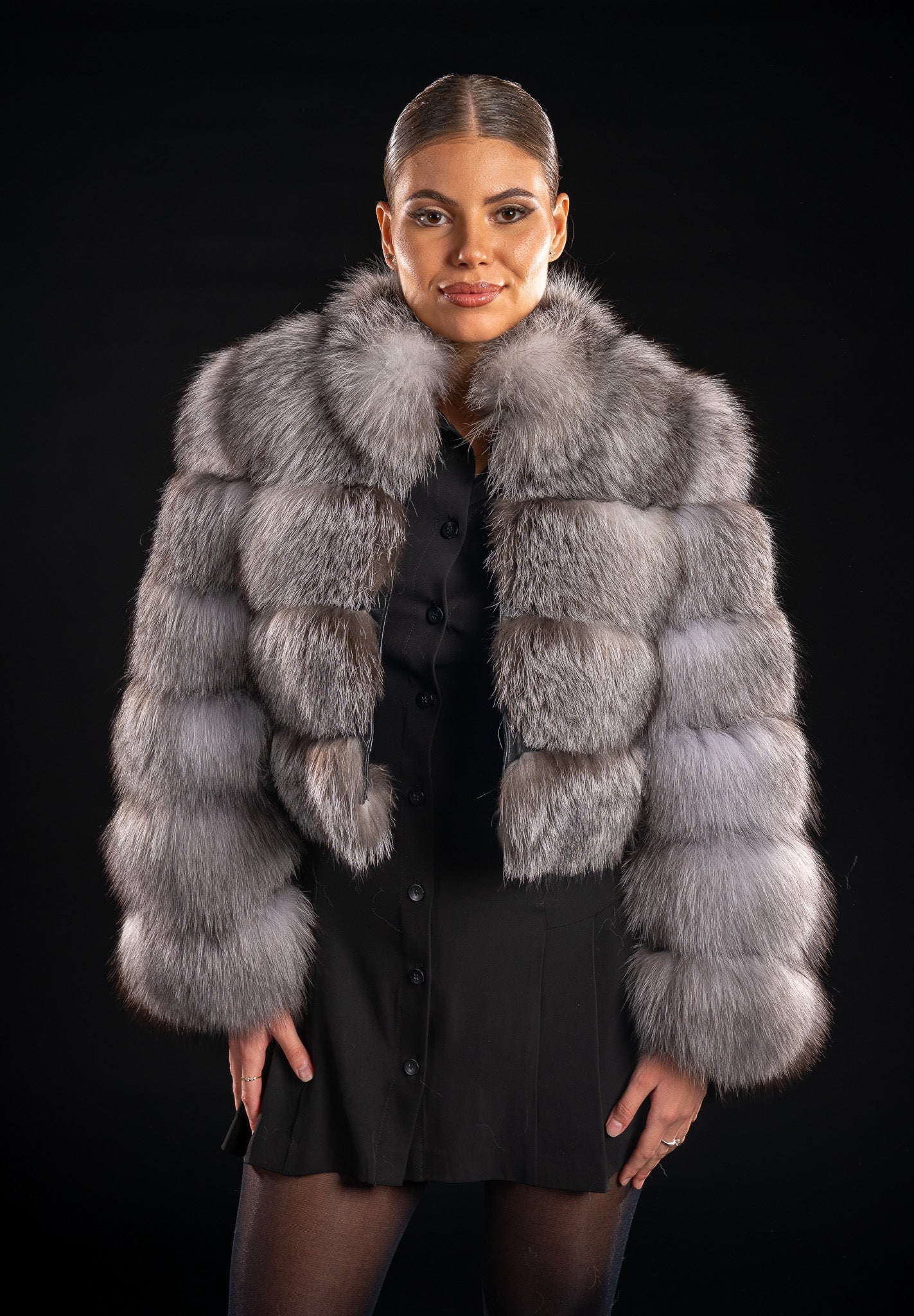 HAINA DIN BLANA NATURALA DE VULPE ARGINTIE CU GULER TUNICA, FROST 011