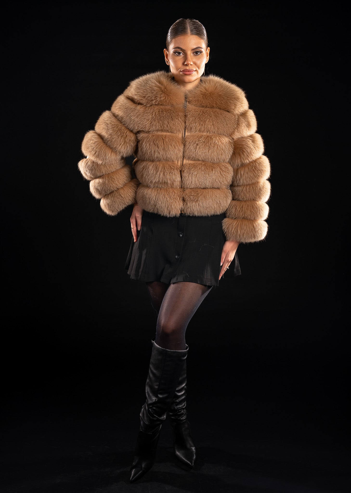 HAINA DIN BLANA NATURALA DE VULPE POLARA, MANECA 3/4, POLAR 017