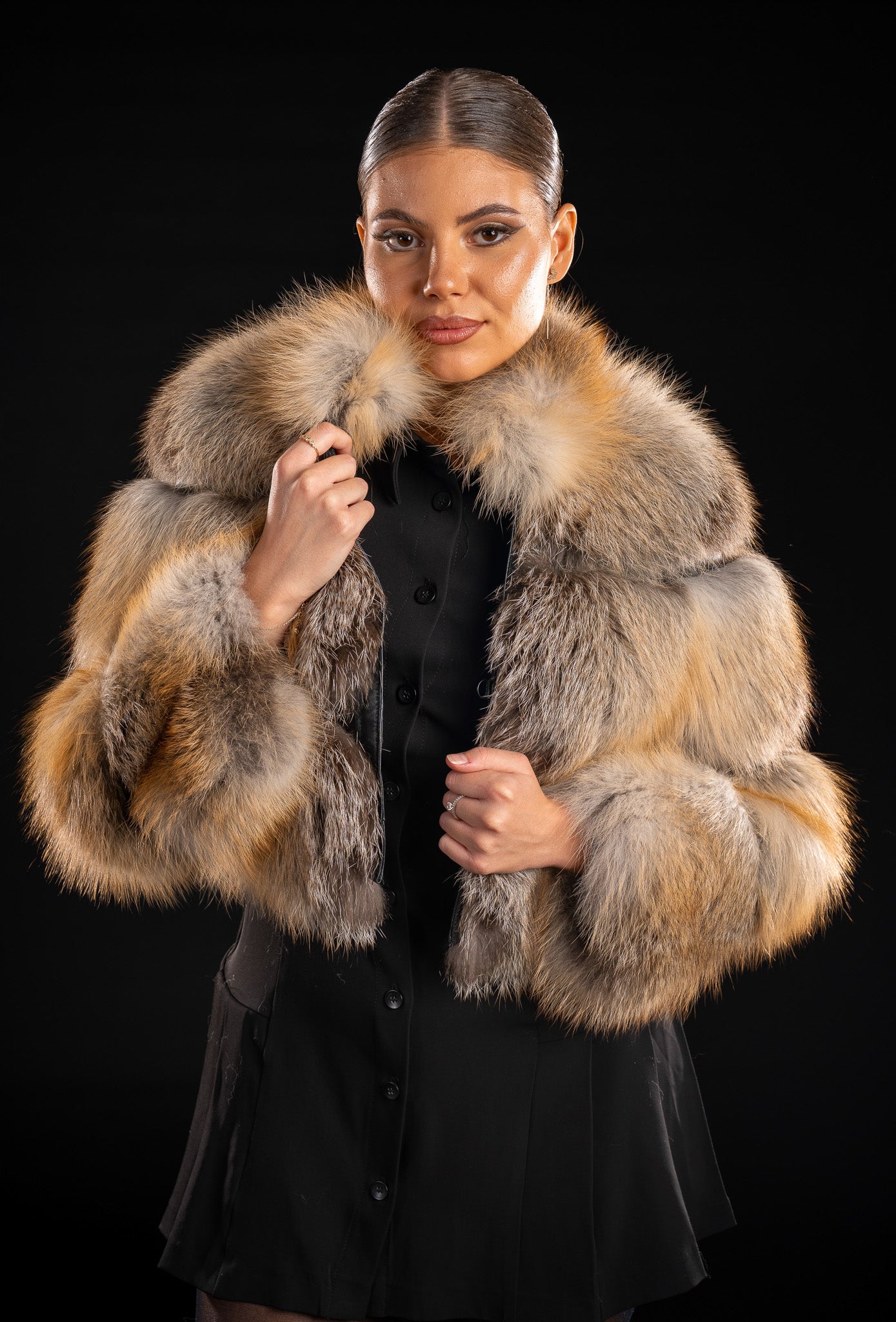 HAINA DIN BLANA NATURALA DE VULPE GOLDISLAND, GULER TUNICA 020