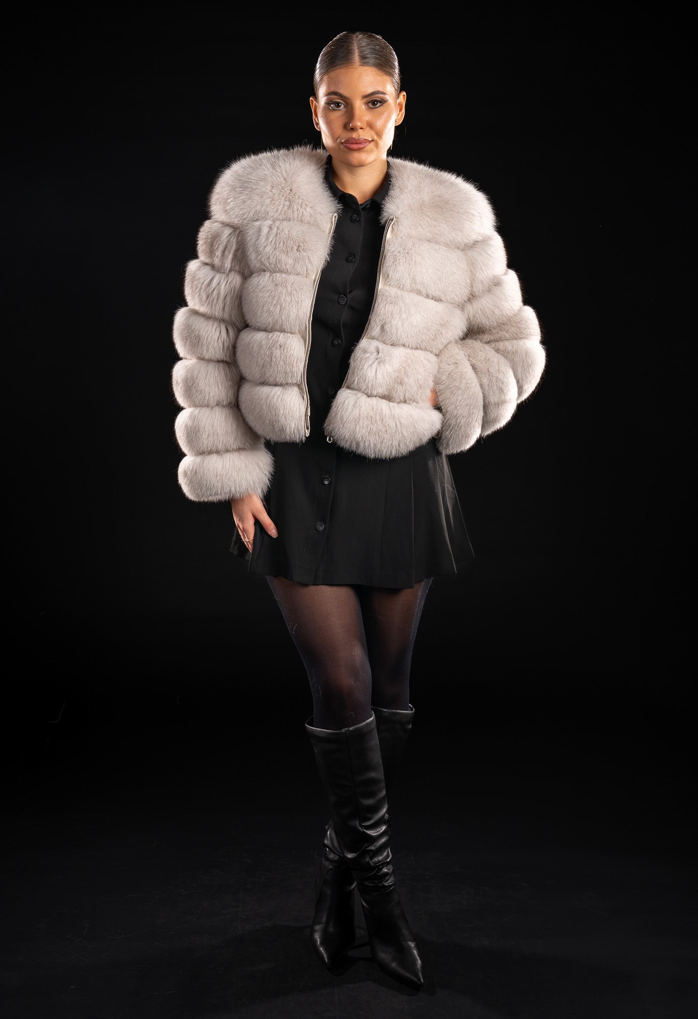 HAINA DIN BLANA NATURALA DE VULPE POLARA, MANECA 3/4, POLAR 021