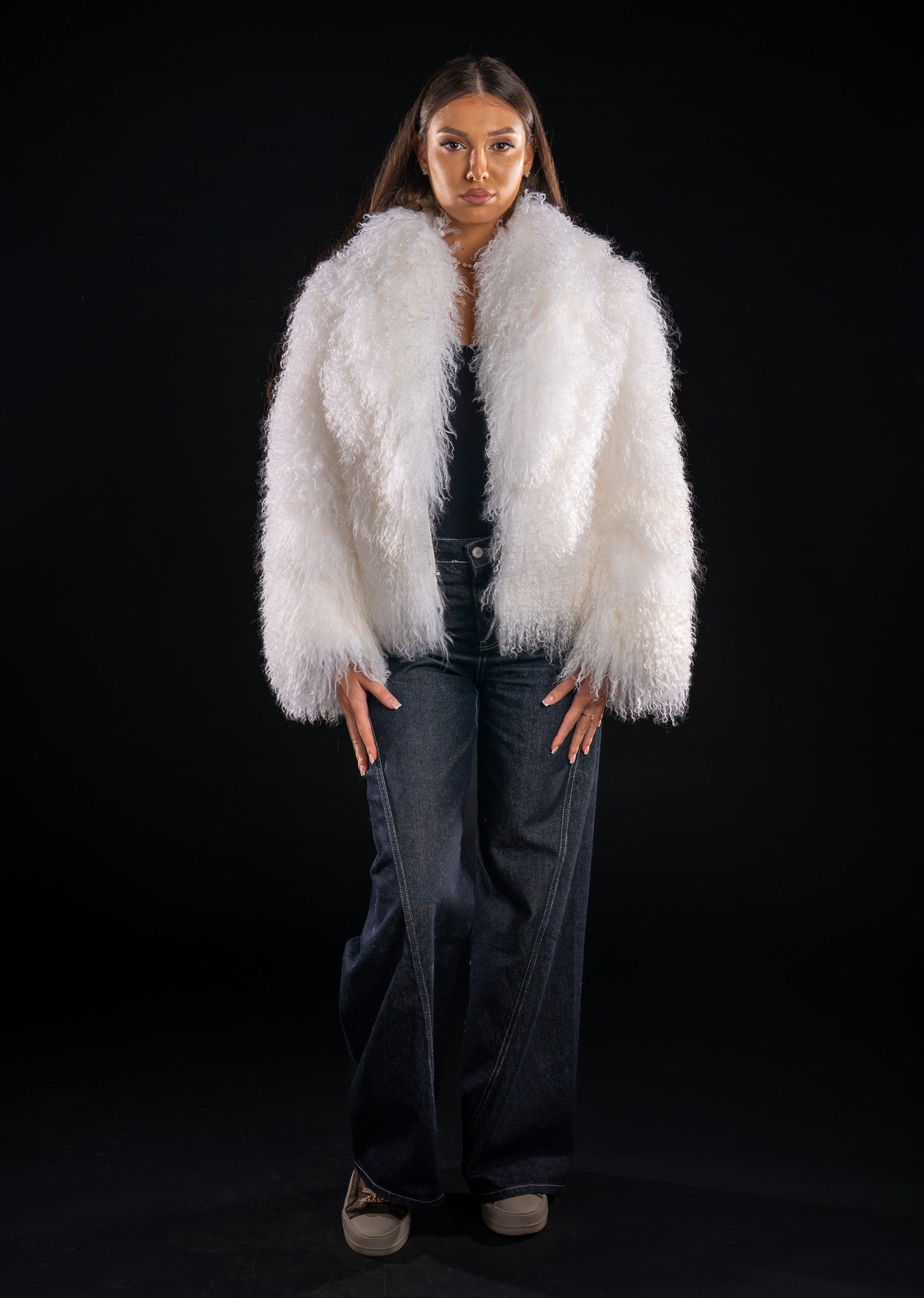 HAINA DIN BLANA NATURALA DE OAIE MONGOLEZA, GULER REVER, 026