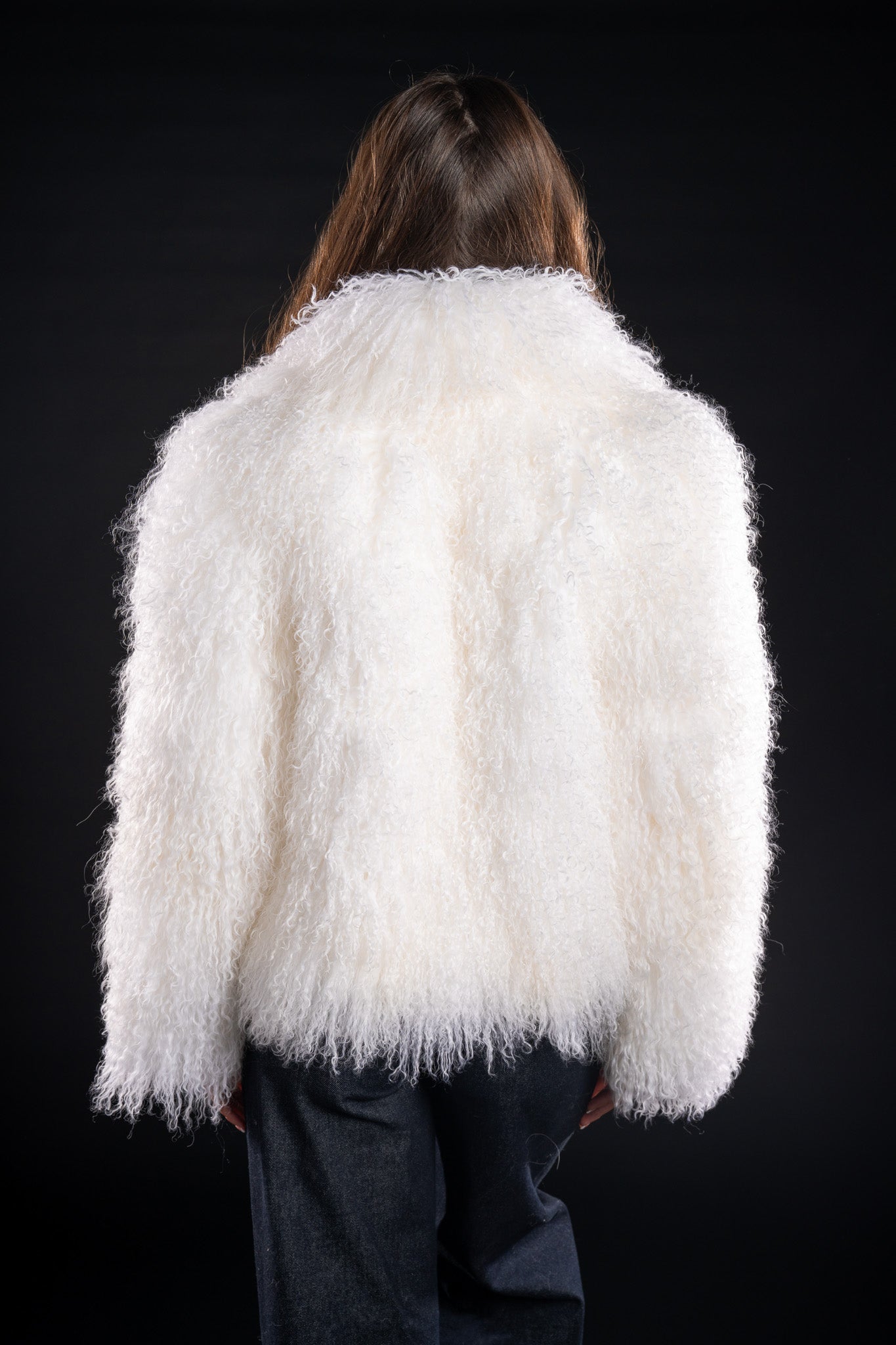 HAINA DIN BLANA NATURALA DE OAIE MONGOLEZA, GULER REVER, 026