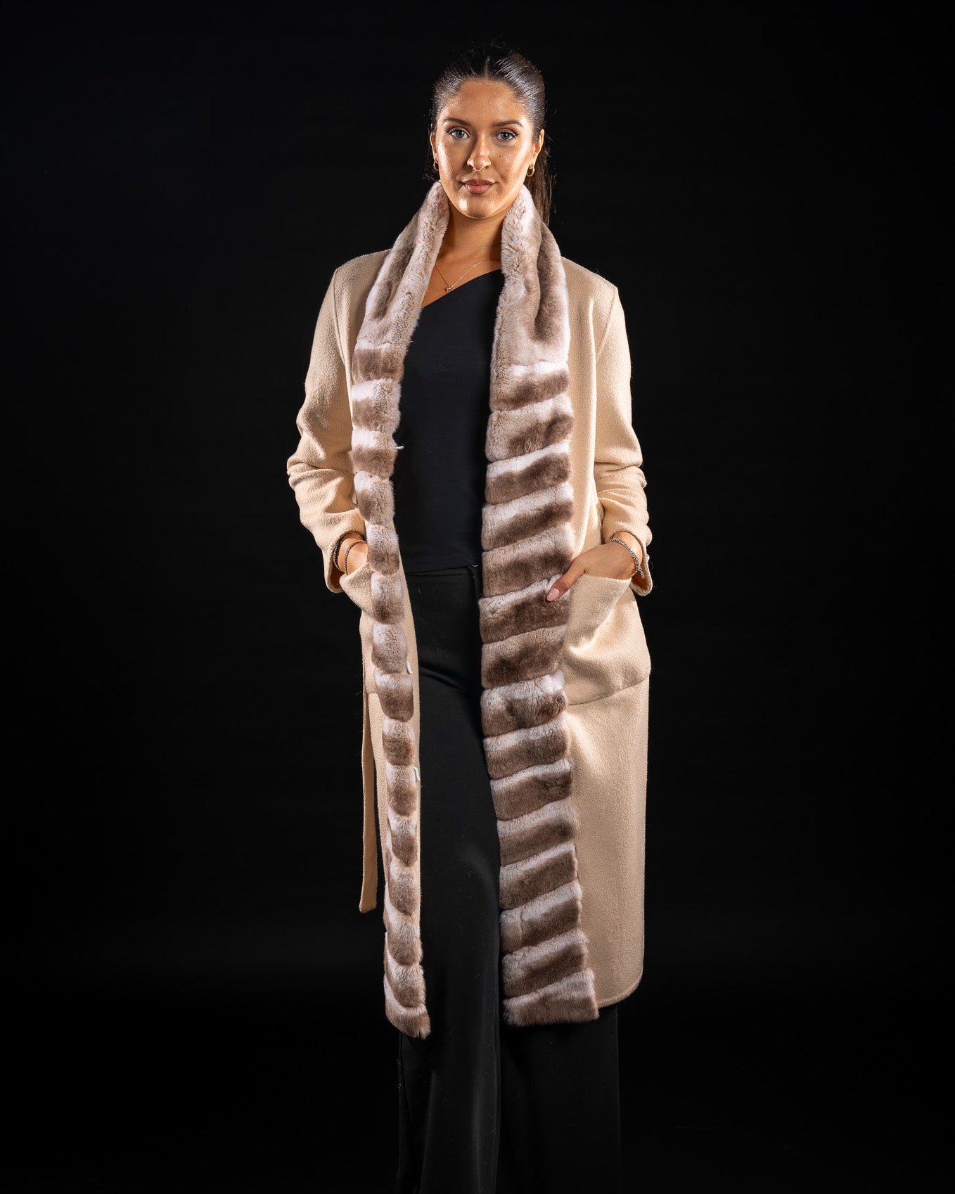 PALTON DIN LANA DE ALPACA CU BLANA NATURALA DE REX CHINCHILLA, 501