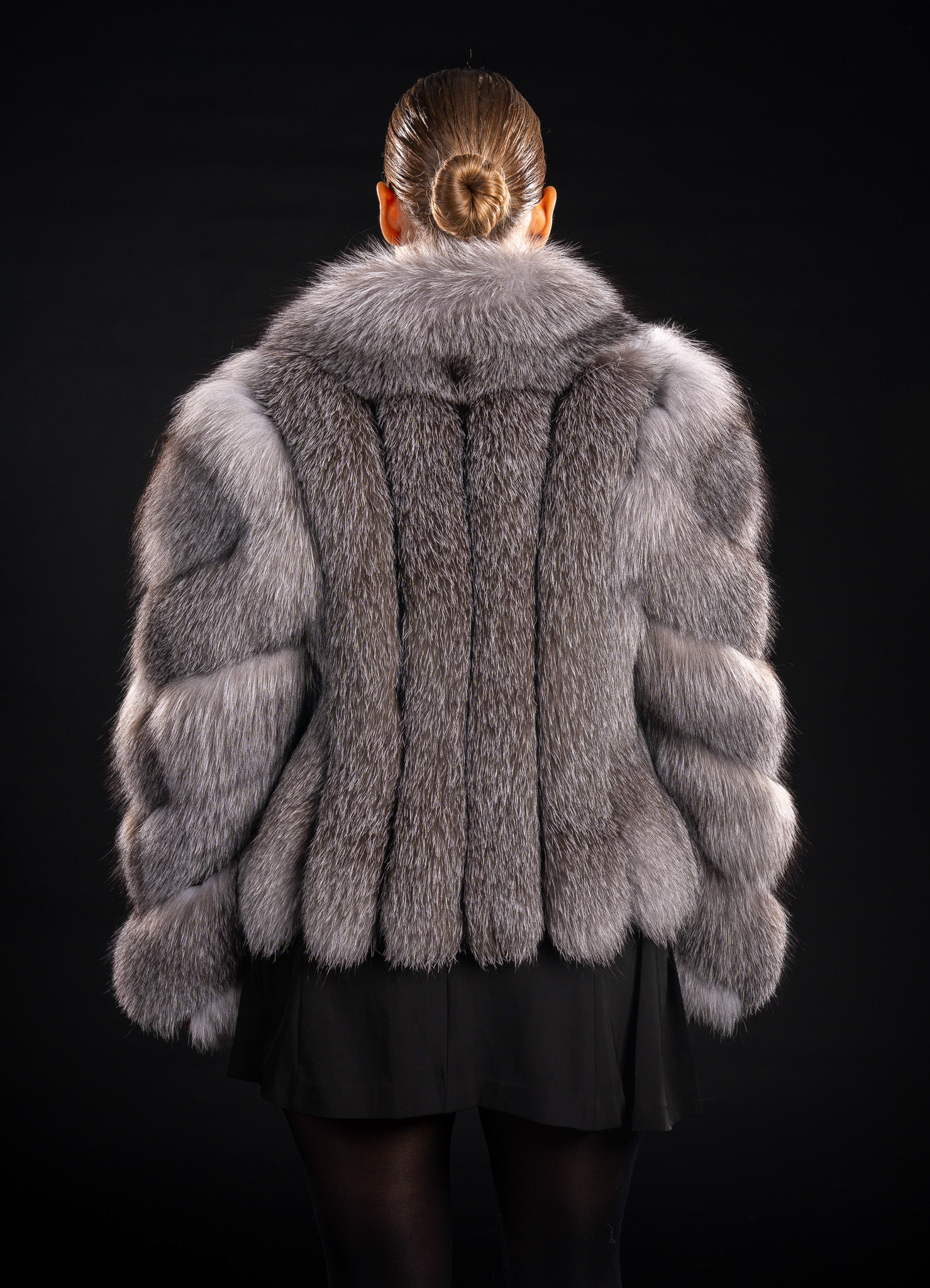 HAINA DIN BLANA NATURALA DE VULPE ARGINTIE CU GULER REVER, FROST 001