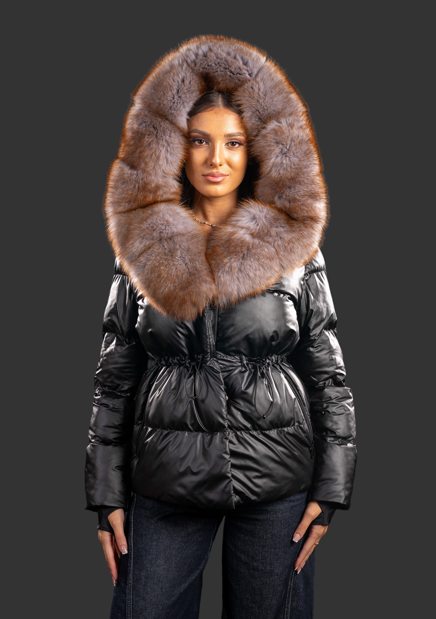 GEACA CU GLUGA DIN BLANA NATURALA DE VULPE 107