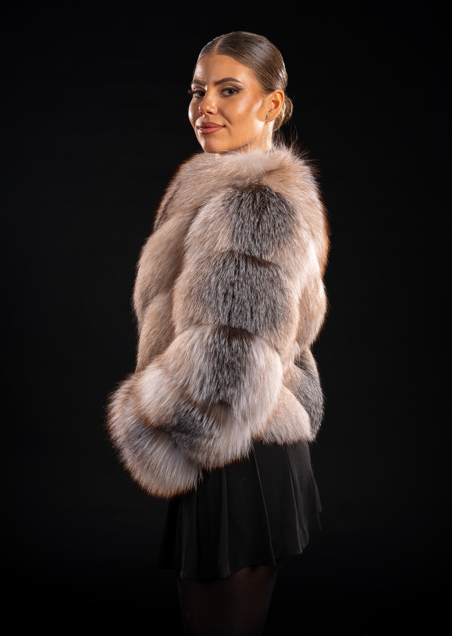 HAINA DIN VULPE NATURALA CANADIANA GOLD, MODEL V