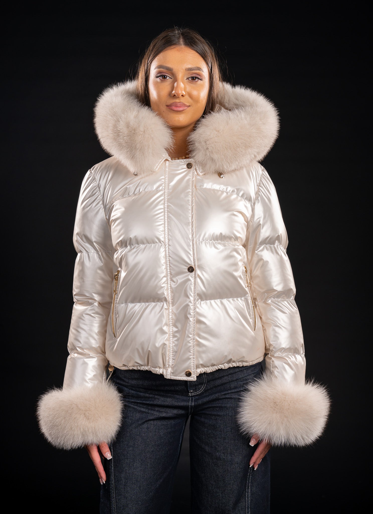 GEACA SCURTA CU GLUGA SI MANSETE DIN BLANA NATURALA DE VULPE 105