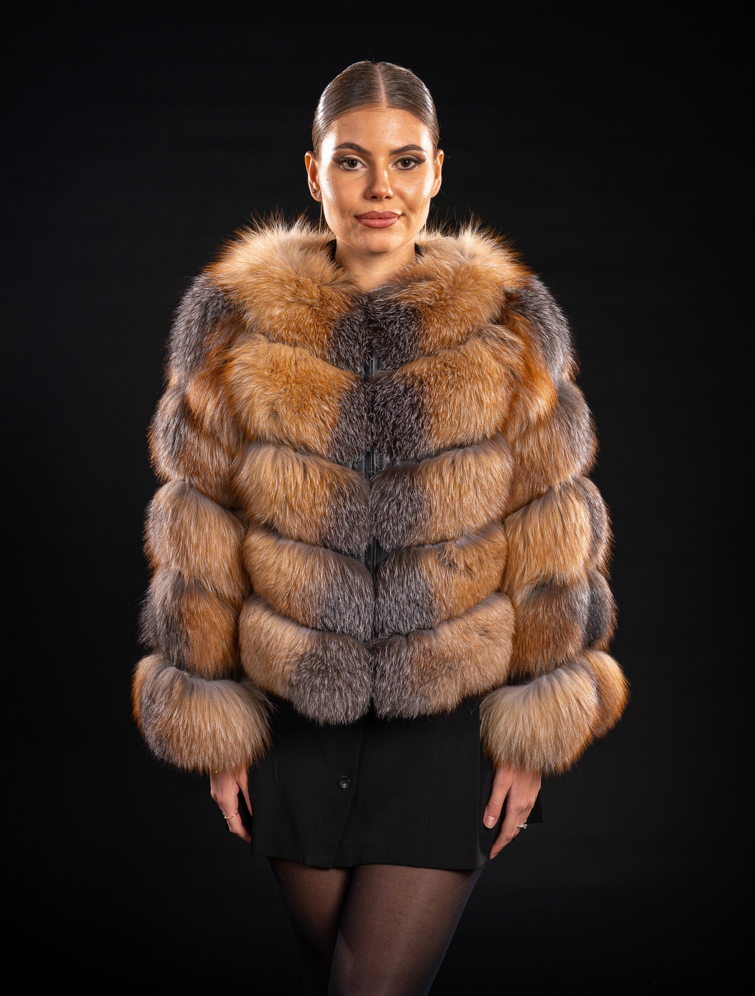 HAINA DIN VULPE NATURALA CANADIANA, MODEL V