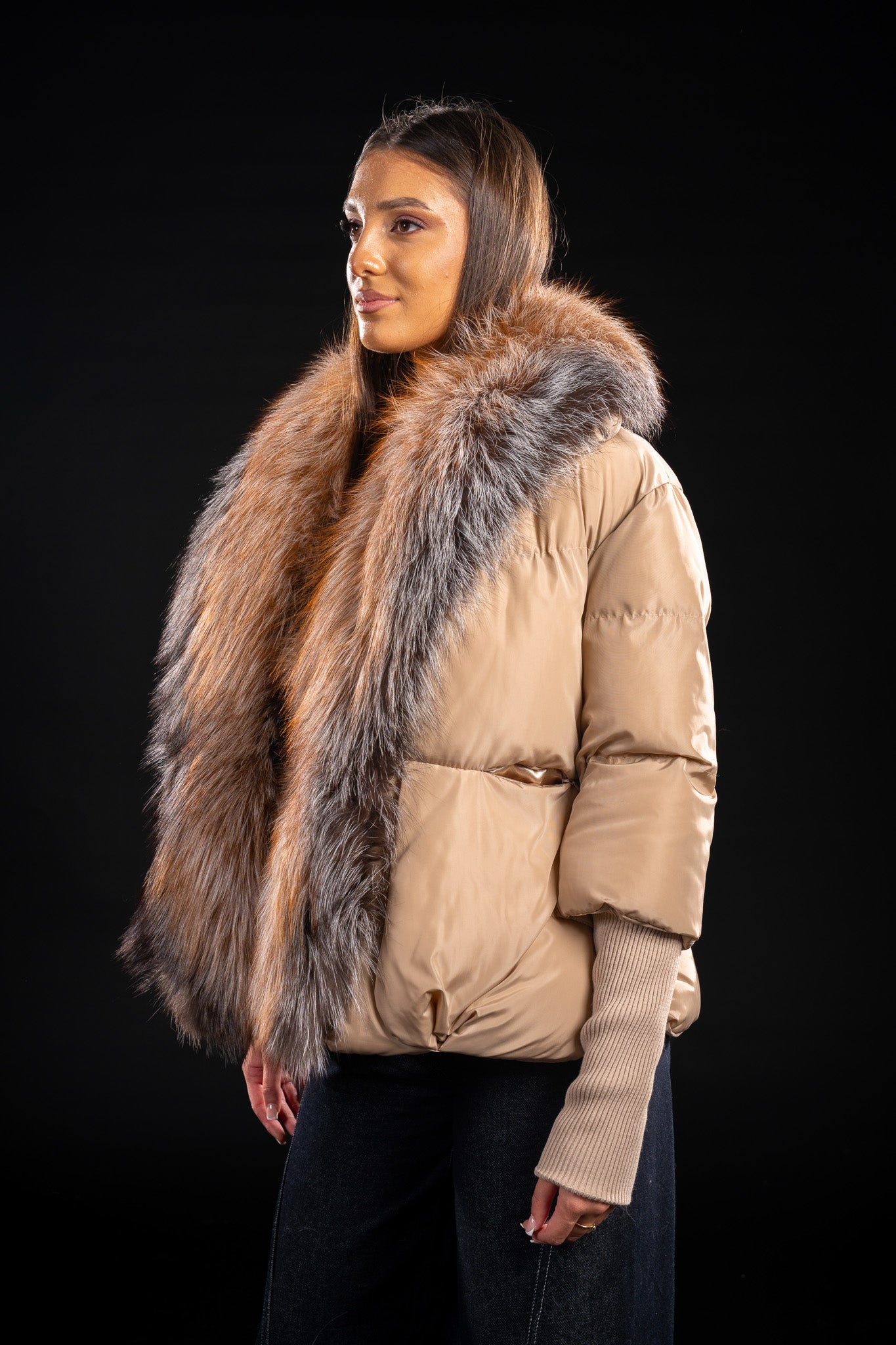 GEACA CU BLANA NATURALA DE VULPE CANADIANA DETASABILA