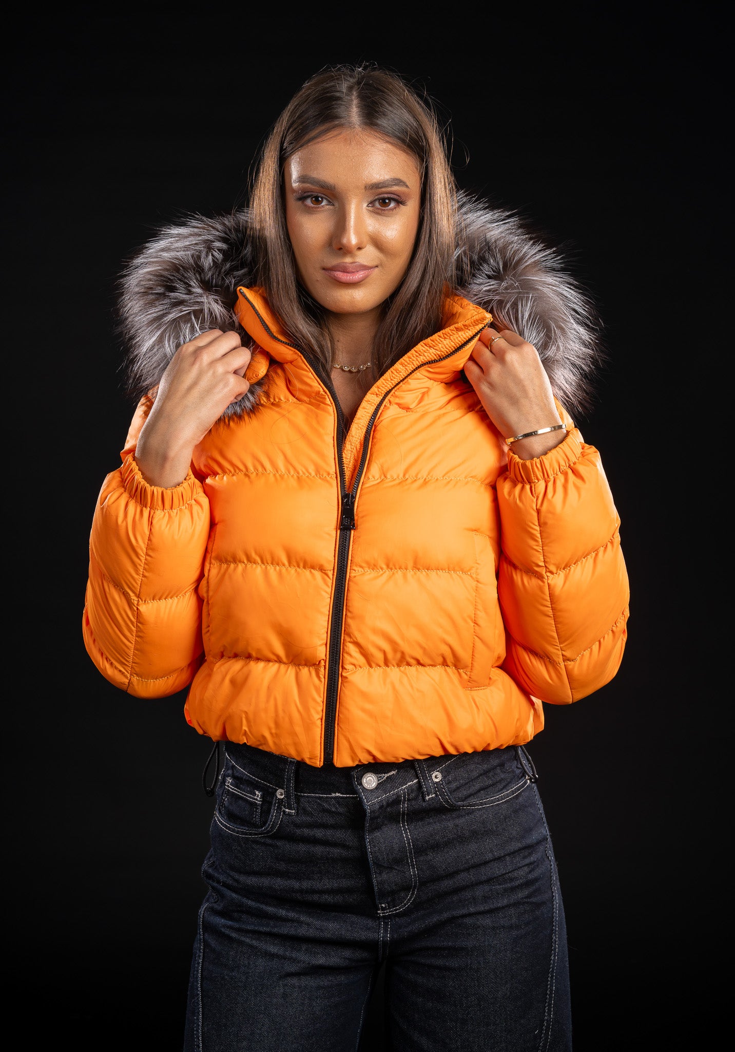 GEACA CU GLUGA DIN BLANA NATURALA DE VULPE