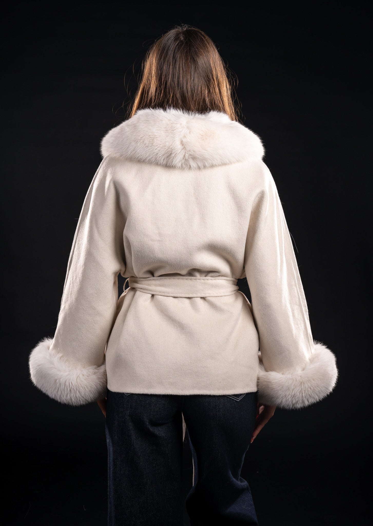 Palton Cashmere cu Vulpe Polara