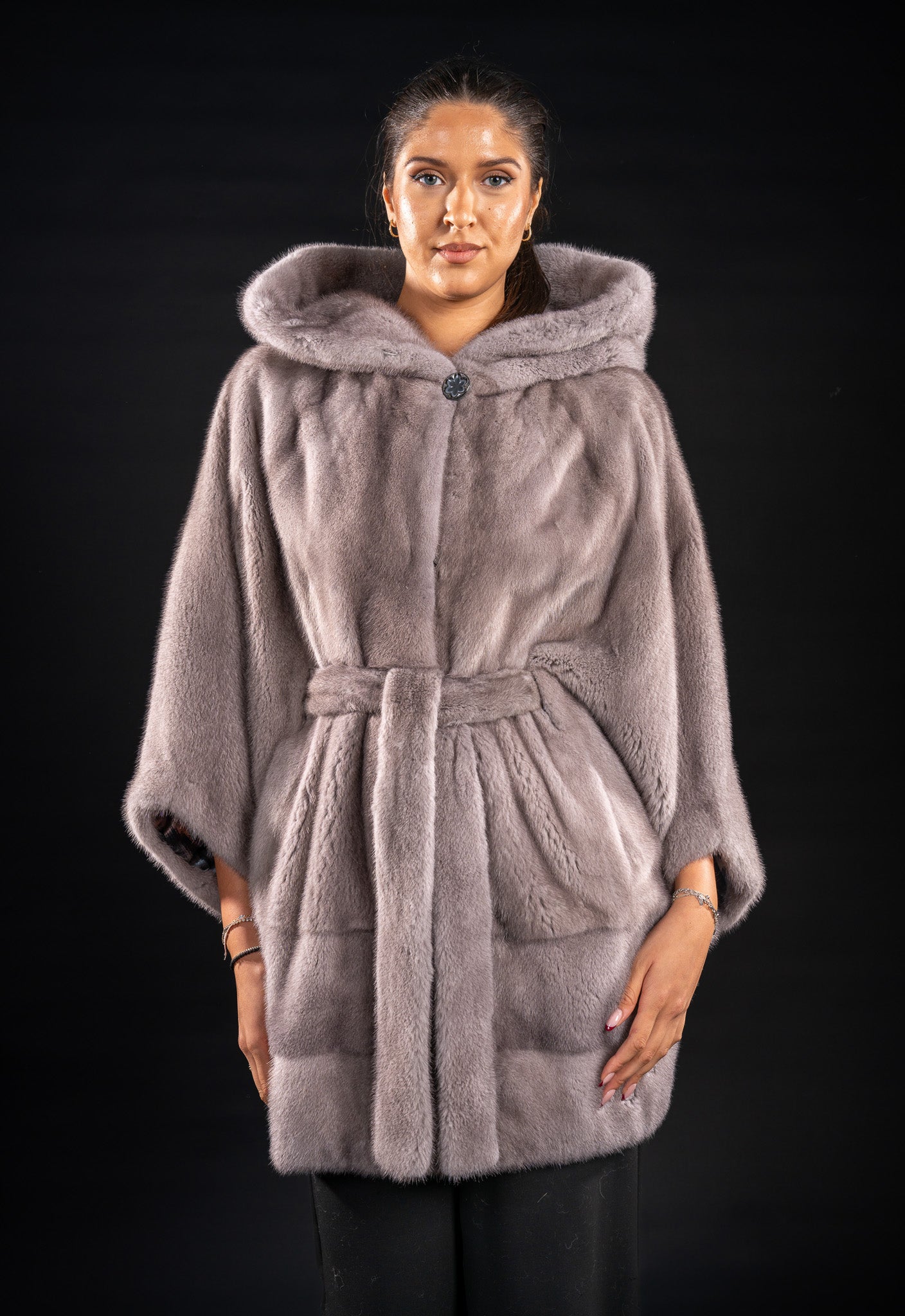 HAINA DIN BLANA NATURALA DE VIZON GRAFITTI FLUTURE