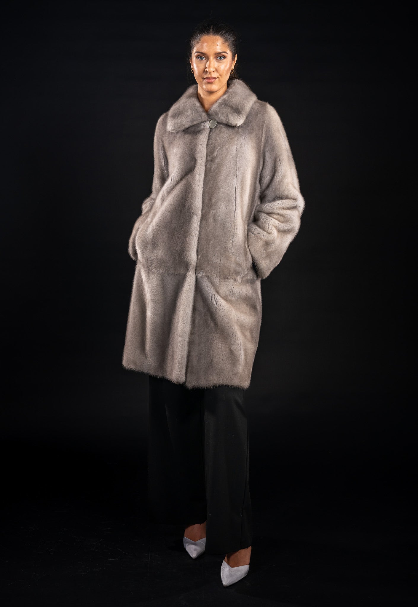 HAINA DIN BLANA NATURALA DE VIZON , GULER REVER