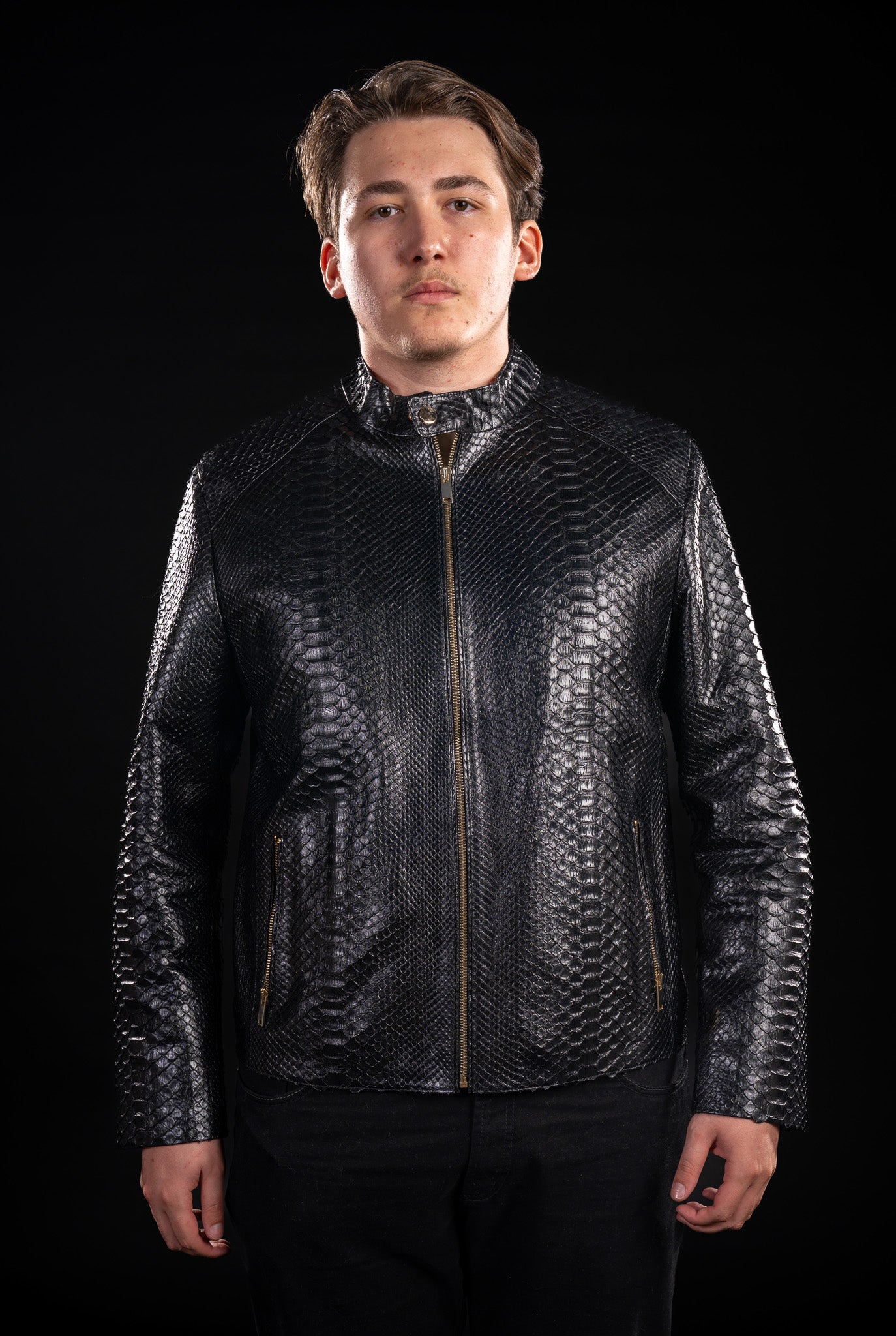 GEACA DIN PIELE NATURALA DE PITON NEGRU