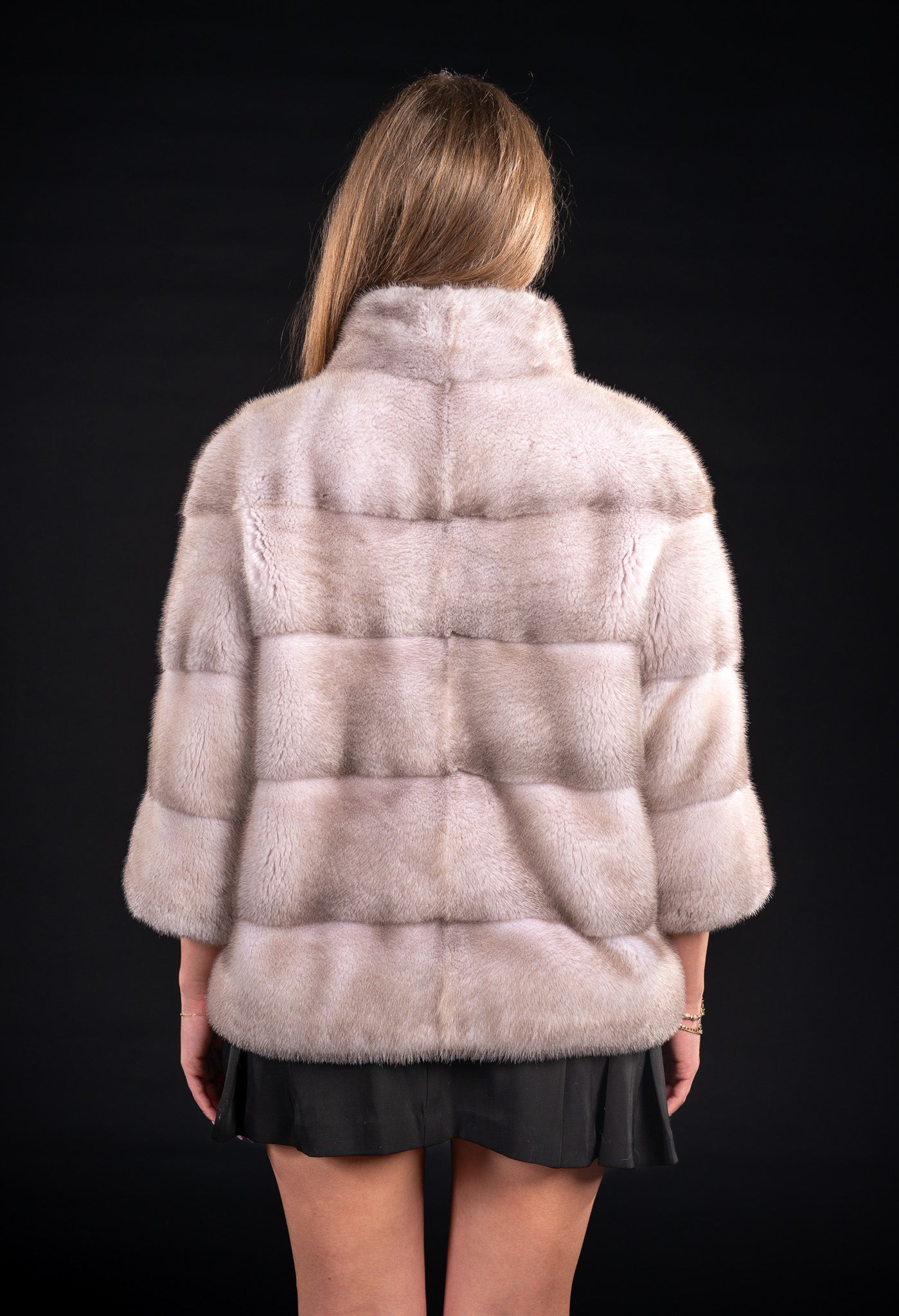 HAINA DIN BLANA NATURALA DE VIZON LIGHT GRAFITTI CU MANECI 3/4