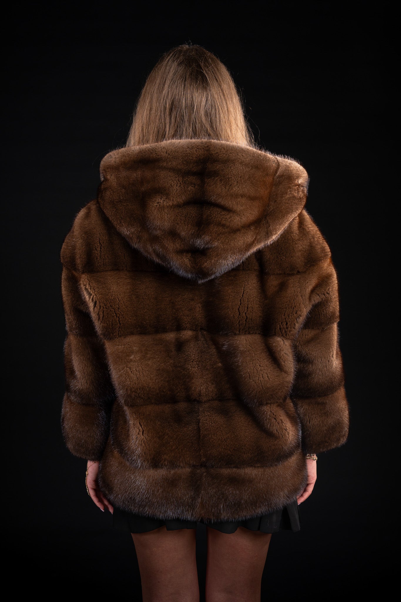 HAINA DIN BLANA NATURALA DE VION DEMI BUFF CU GLUGA