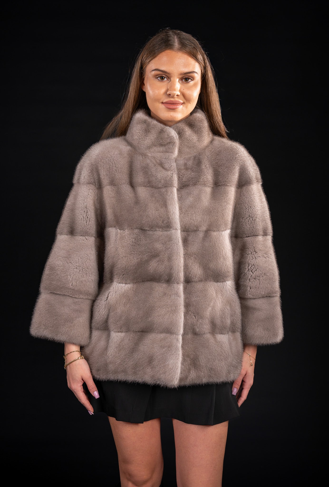 HAINA DIN BLANA NATURALA DE VIZON GRAFFITI