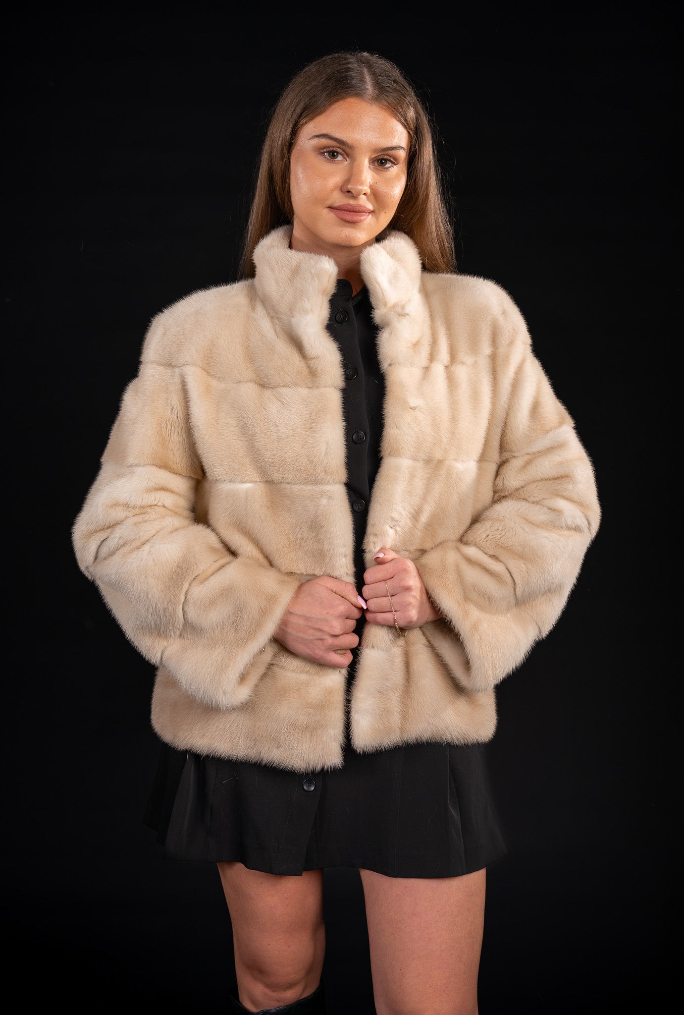 HAINA DIN BLANA NATURALA DE VIZON PERLA