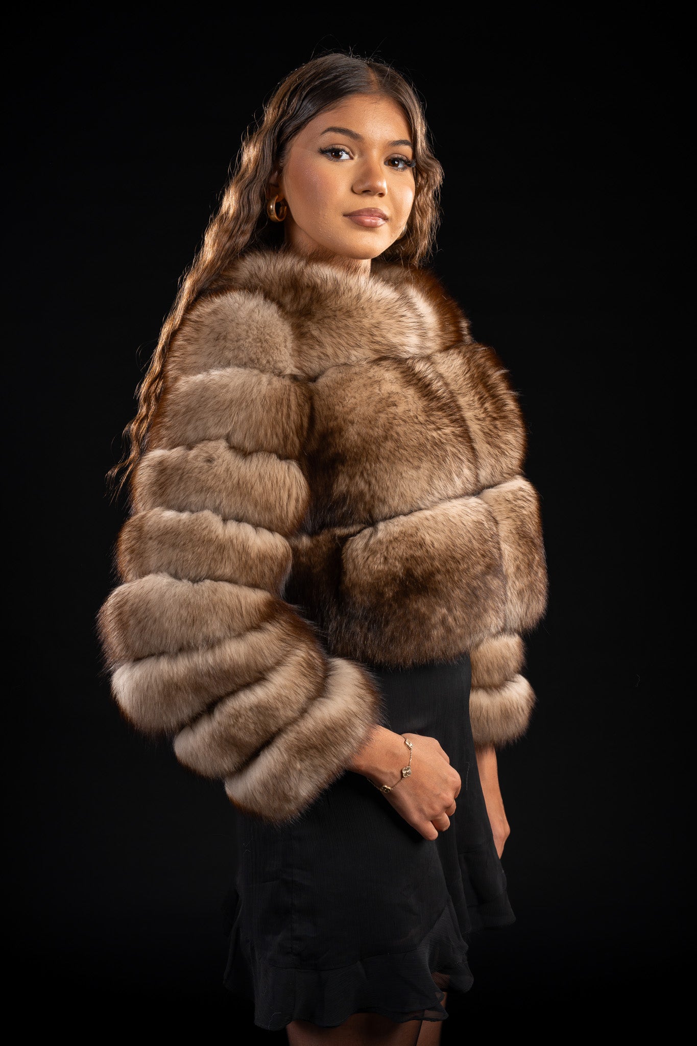 HAINA DIN BLANA NATURALA DE VULPE POLARA CAPUCCINO , 3 RANDURI 025