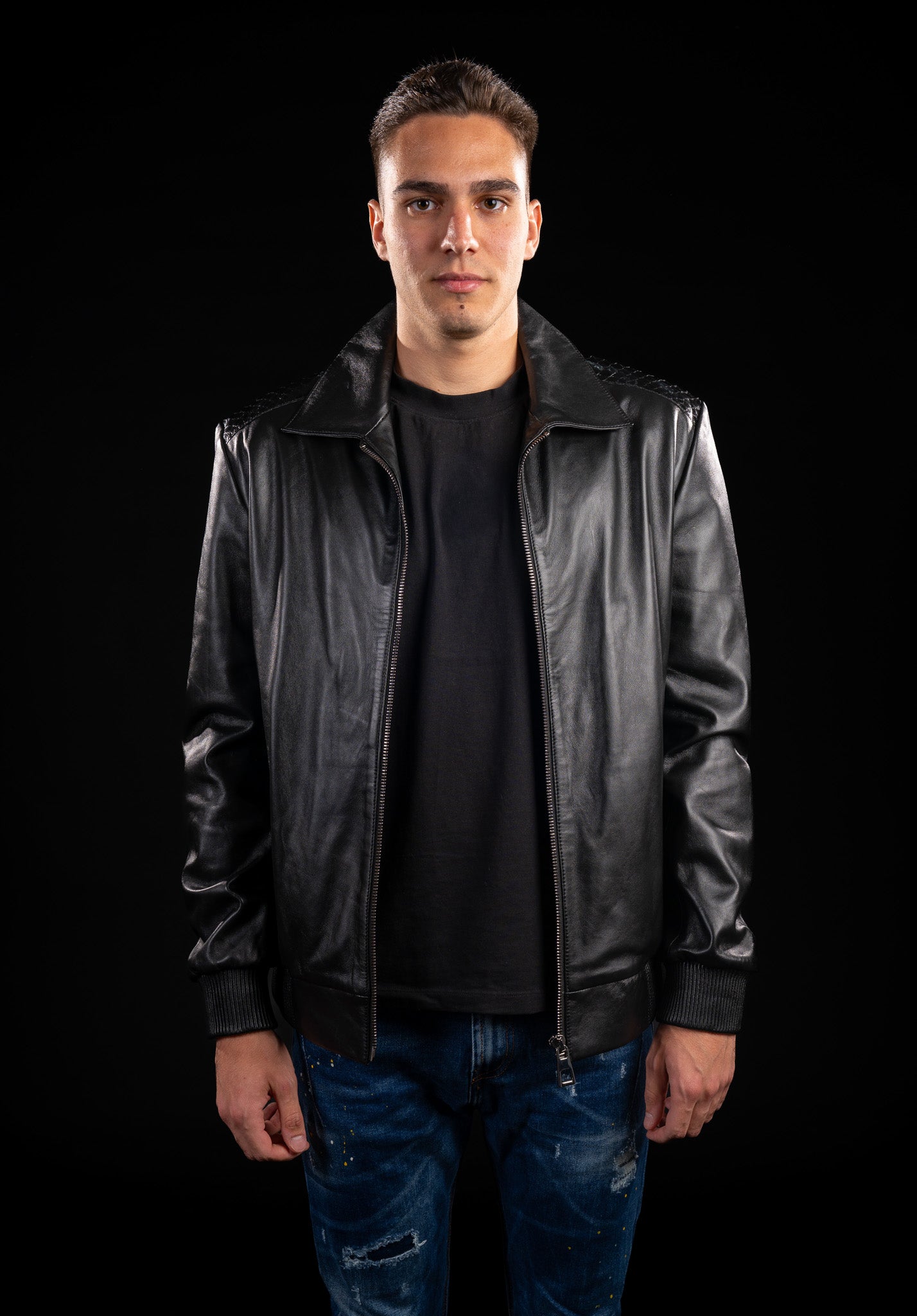 GEACA DIN PIELE NATURALA CU DETALII DIN  PITON - BARBATI