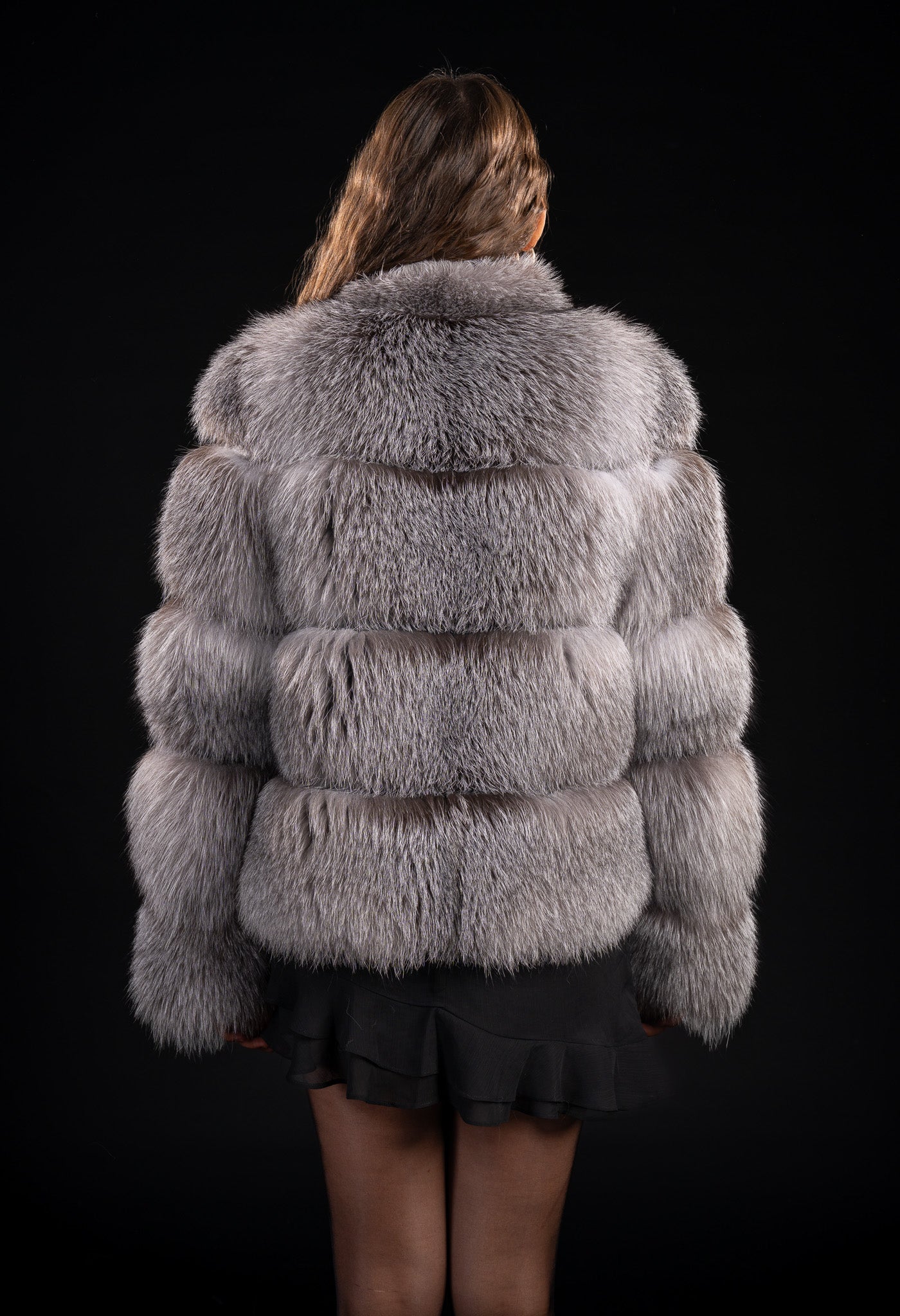 HAINA DIN BLANA NATURALA DE VULPE ARGINTIE CU GULER TUNICA , FROST 031