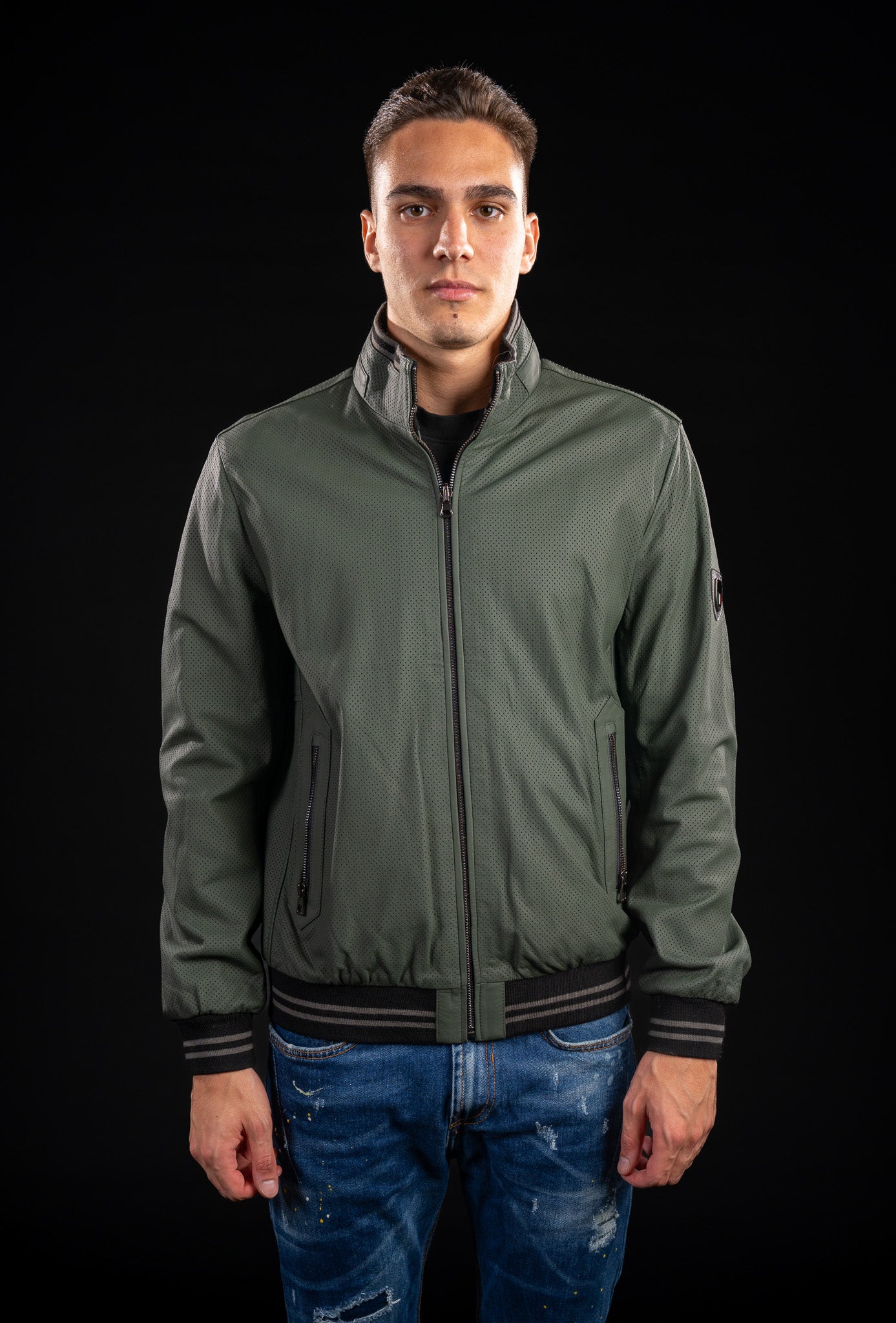 GEACA DIN PIELE NATURALA DE BARBATI PERFORATA REVERSIBILA B10