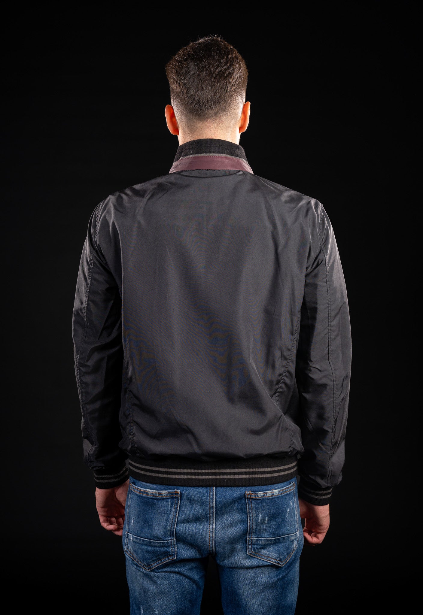 GEACA DIN PIELE NATURALA DE BARBATI PERFORATA REVERSIBILA B11