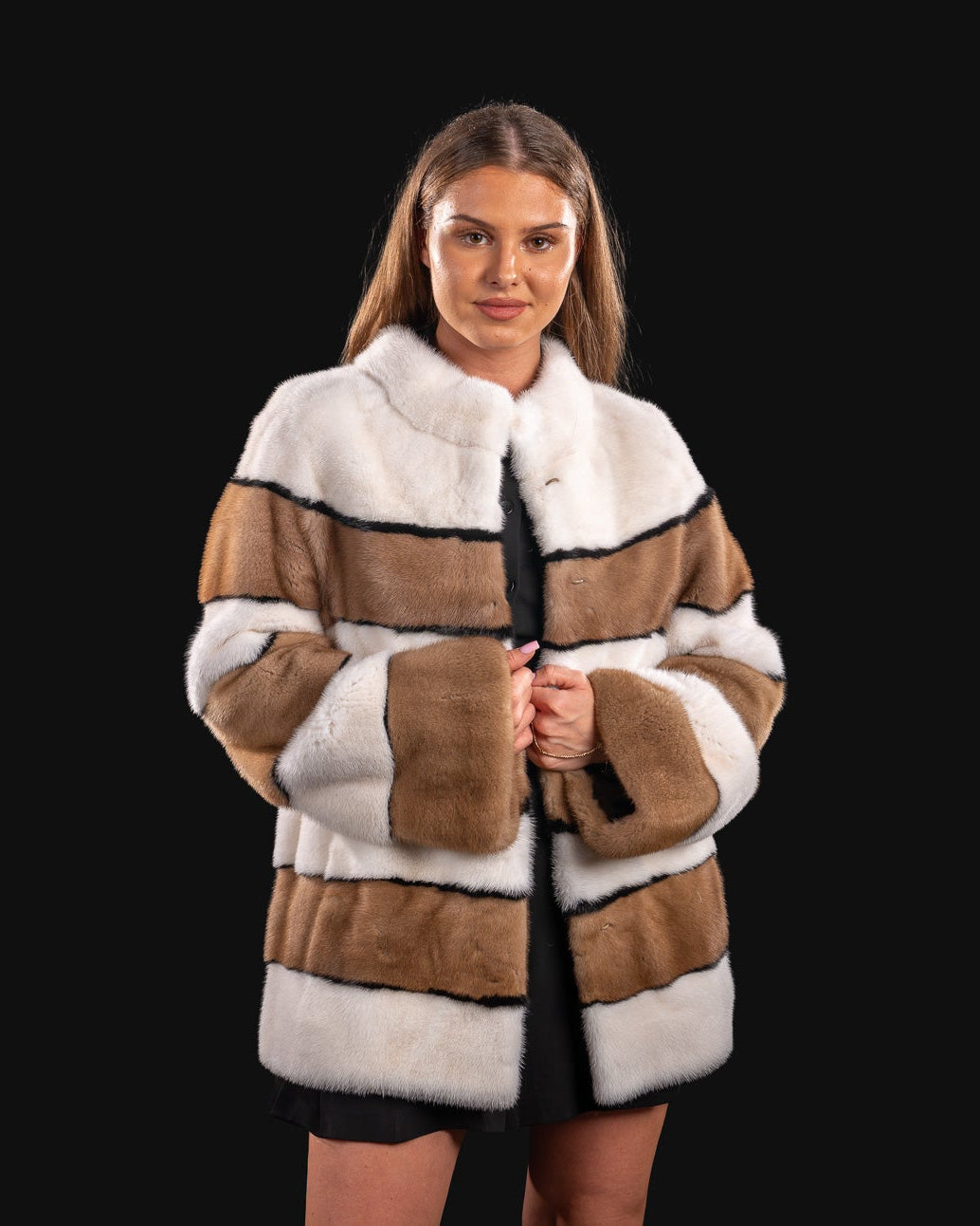 HAINA DIN BLANA NATURALA DE VIZON