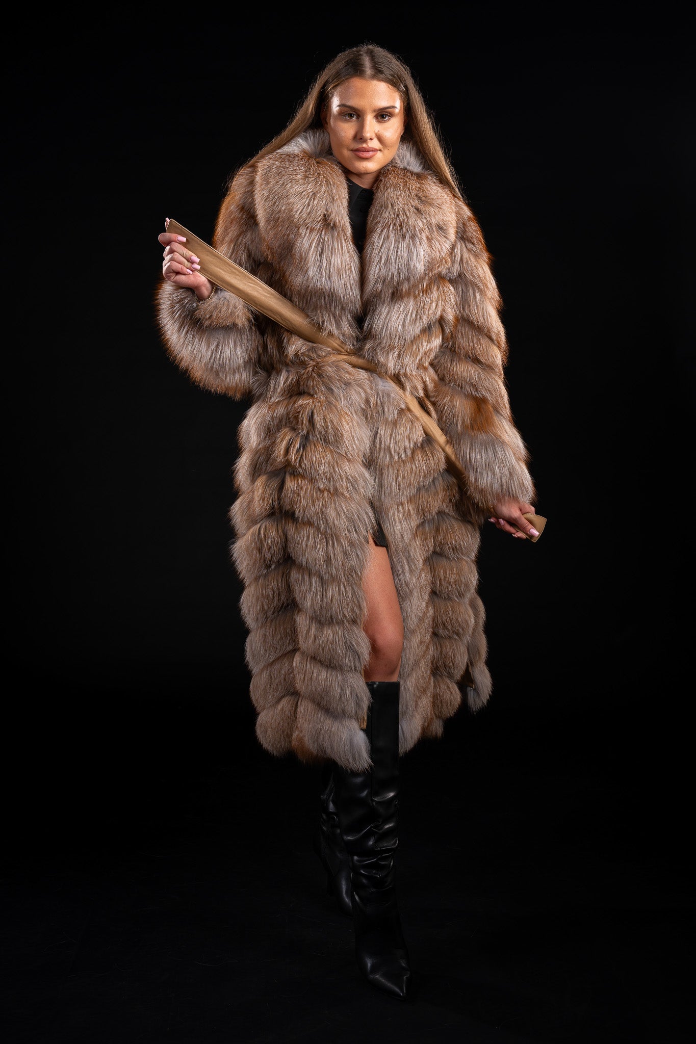 HAINA DIN BLANA NATURALA DE VULPE CANADIANA LUNGA 054