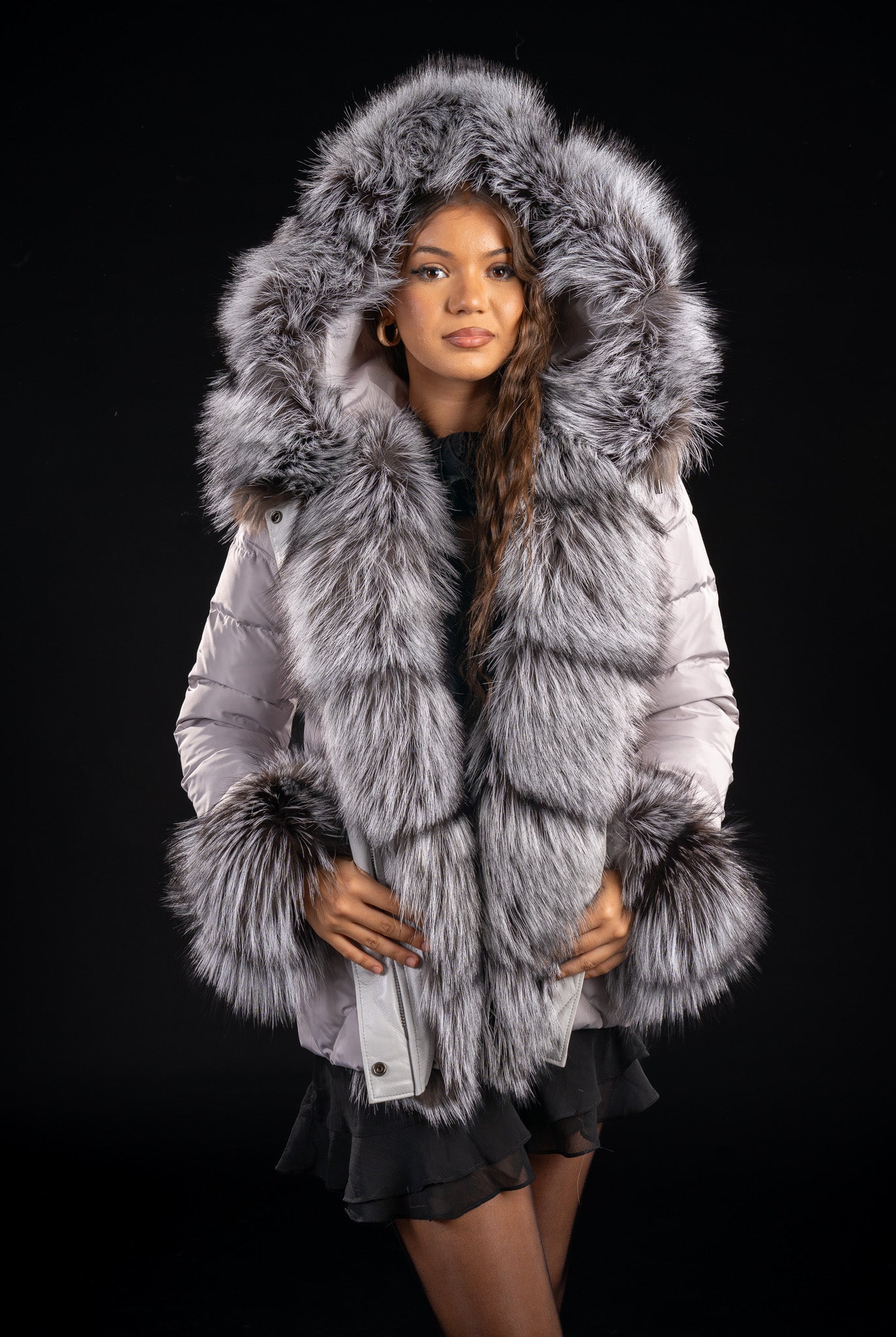 GEACA PARKA CU BLANA NATURALA DE VULPE  ARGINTIE