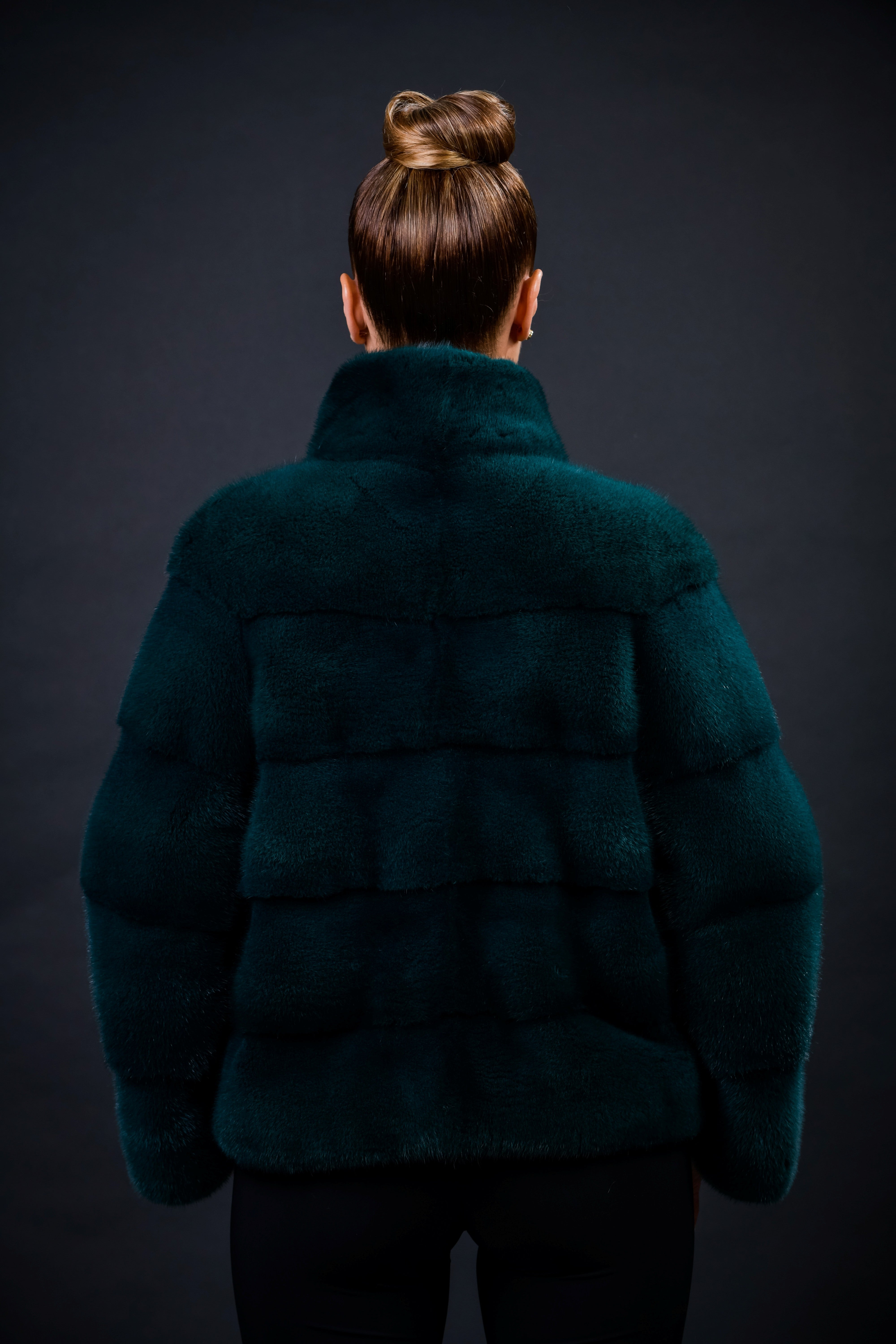 HAINA DIN BLANA NATURALA DE VIZON SMARALD