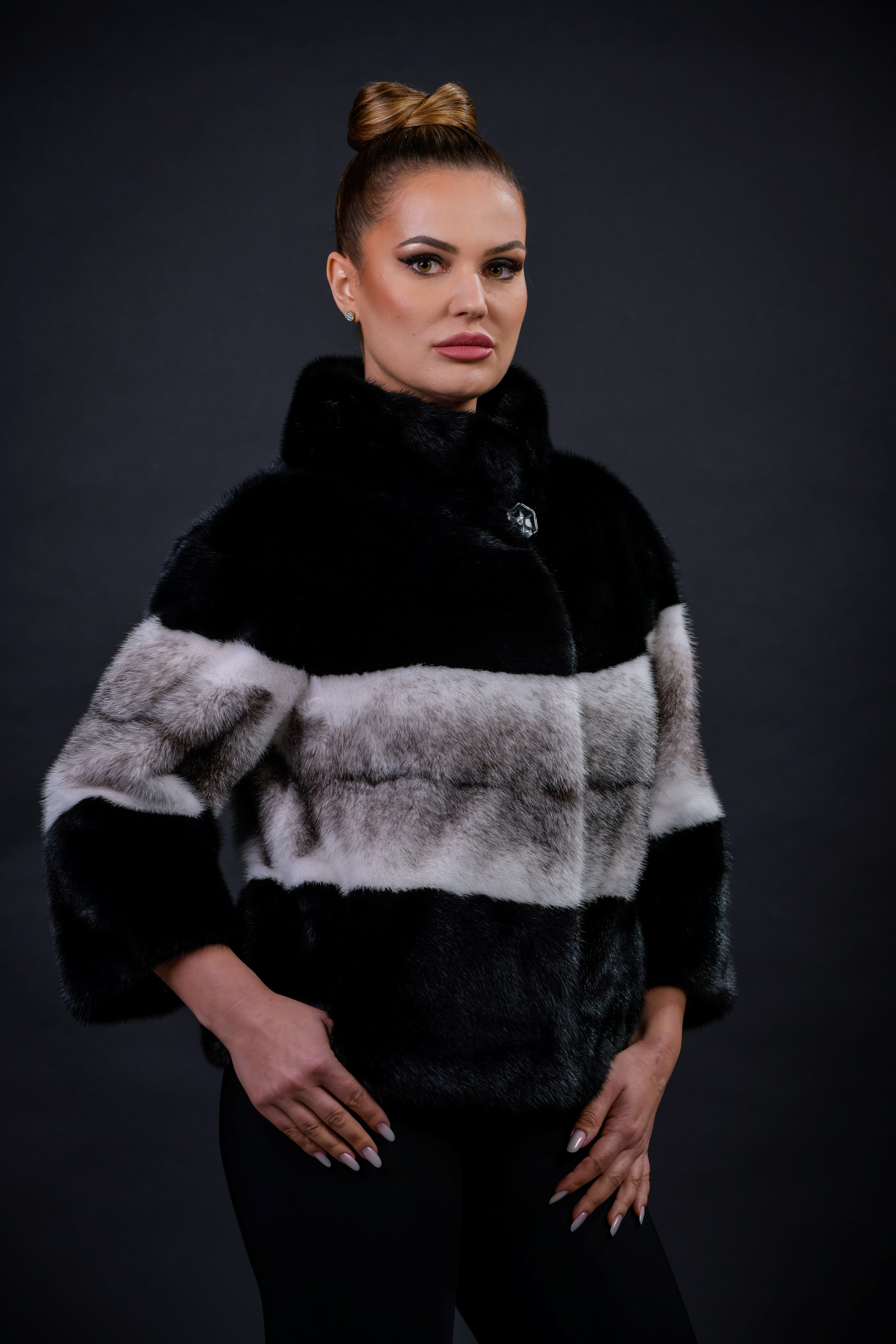 HAINA DIN BLANA NATURALA DE VIZON BLACK CROSS