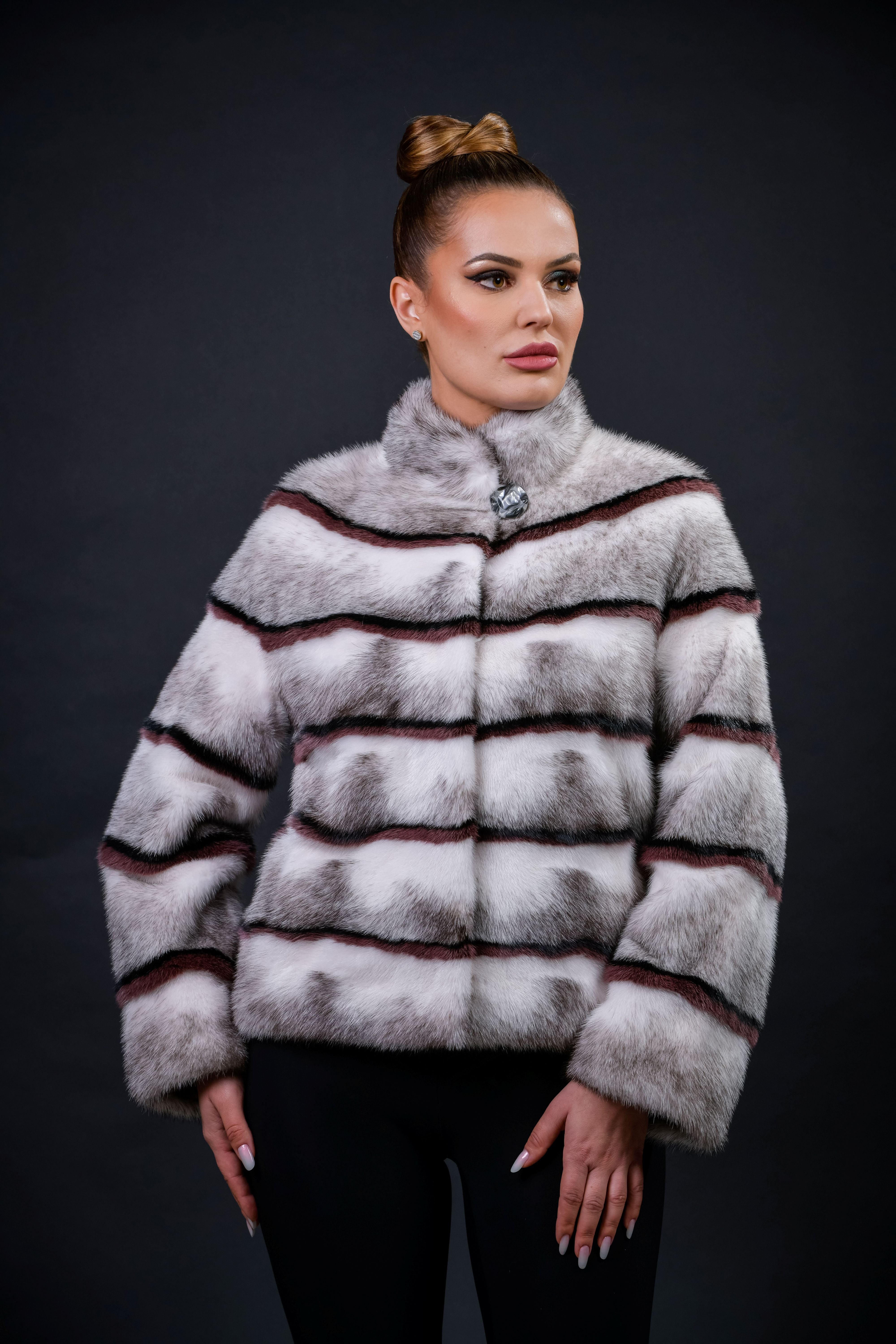 HAINA DIN BLANA NATURALA DE VIZON BLACK CROSS