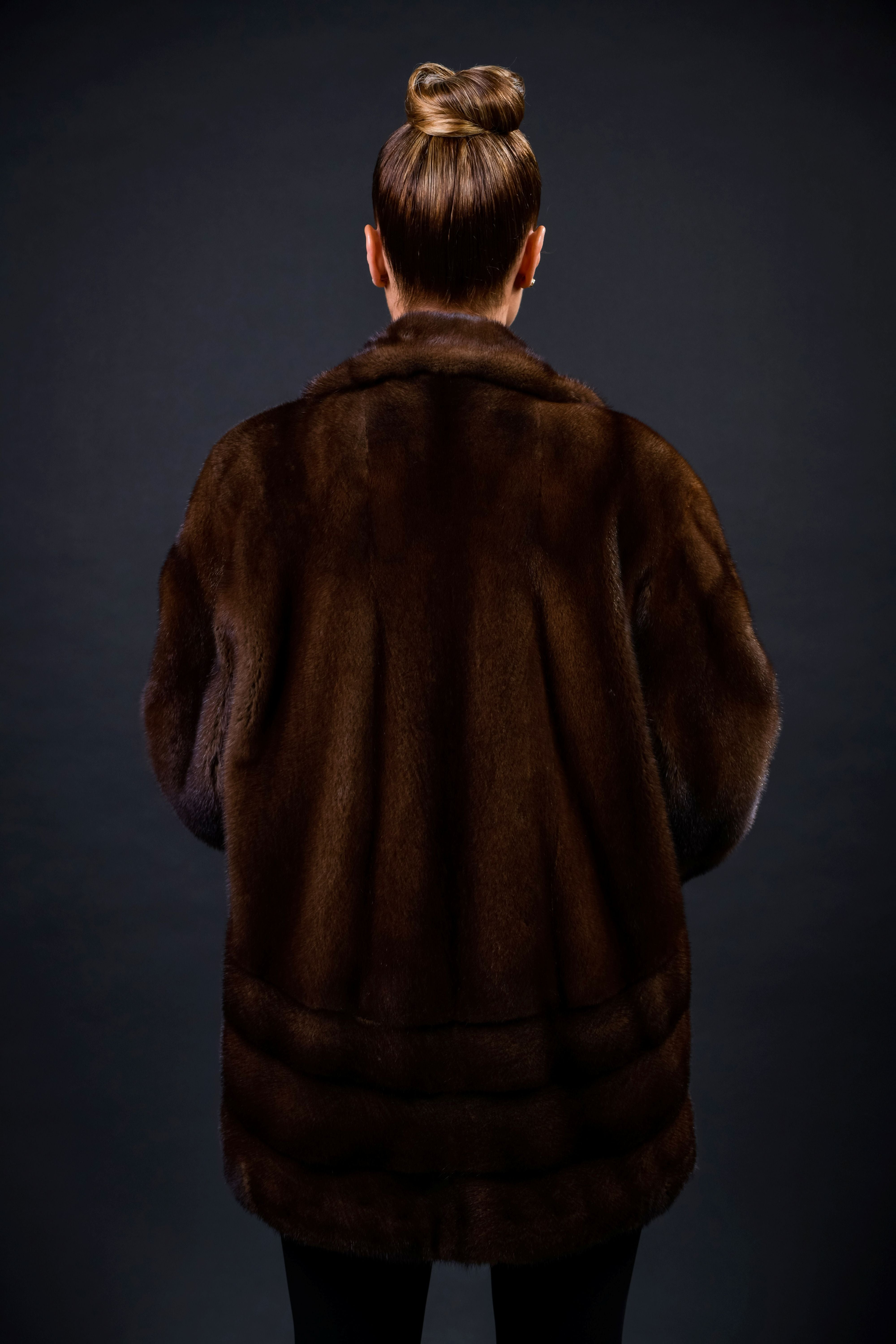 HAINA DIN BLANA NATURALA DE VIZON DEMI BUFF