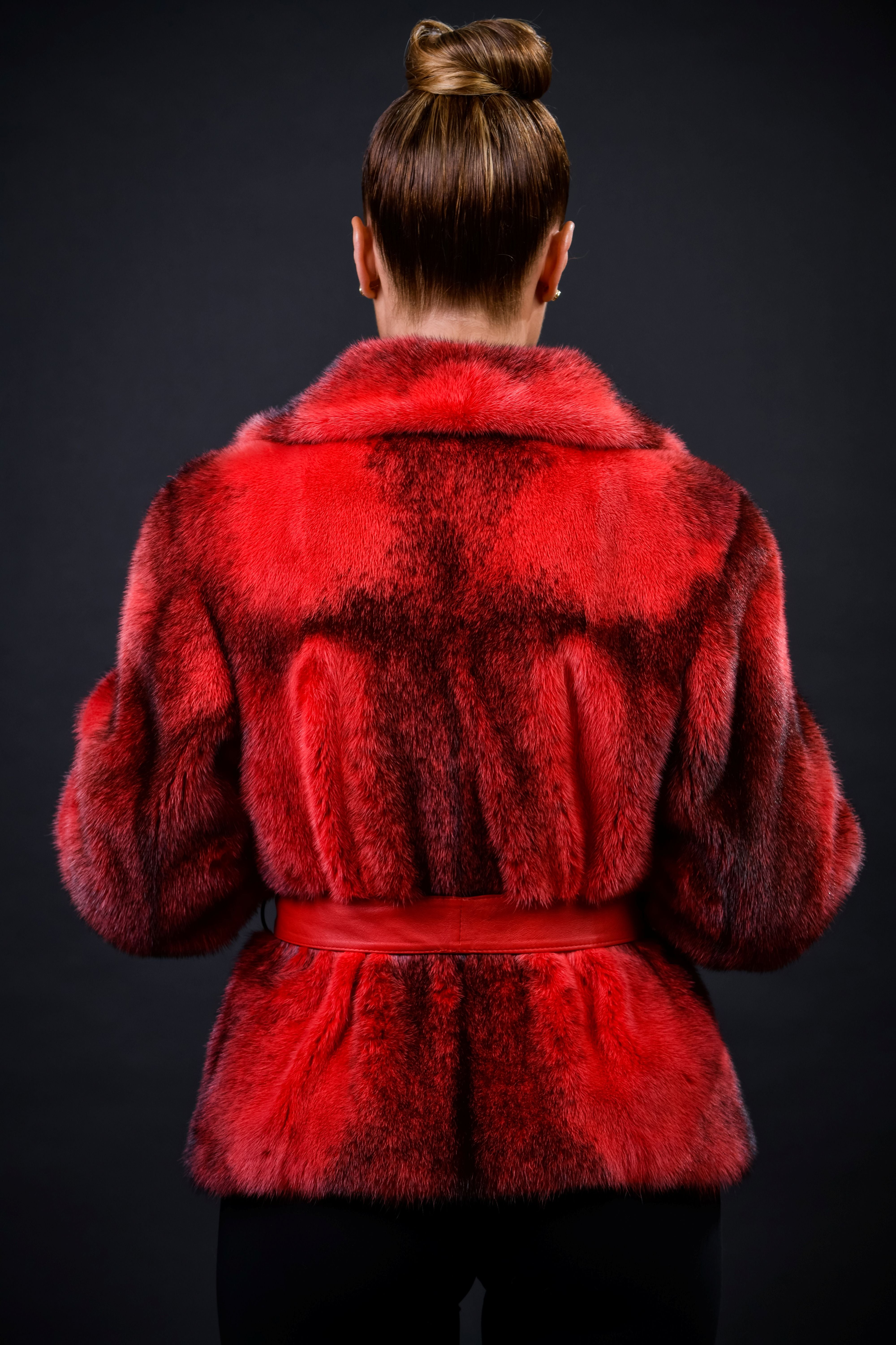 HAINA DIN BLANA NATURALA DE VIZON BLACK CROSS ROSU