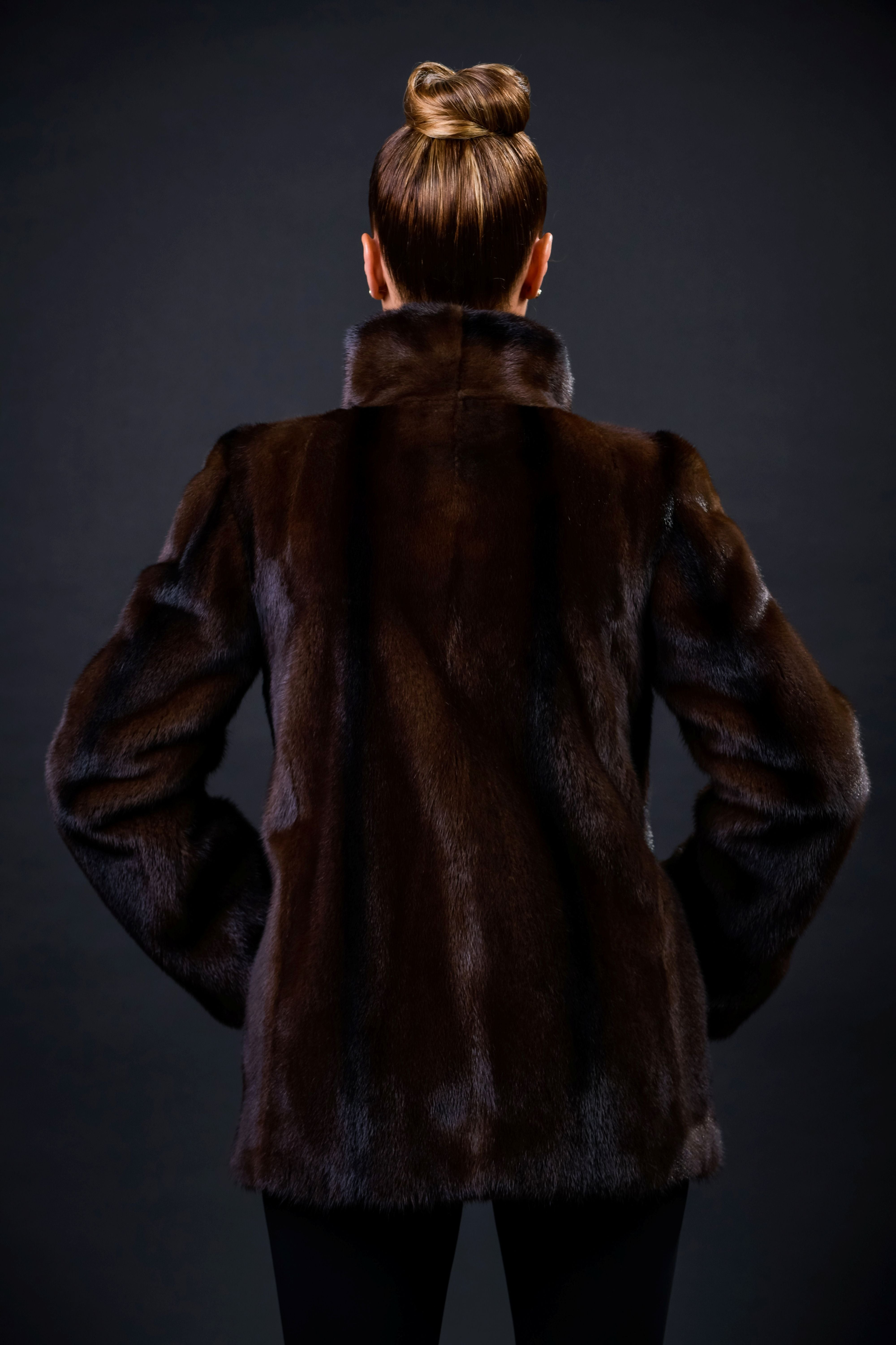 HAINA DIN BLANA NATURALA DE VIZON DEMI BUFF