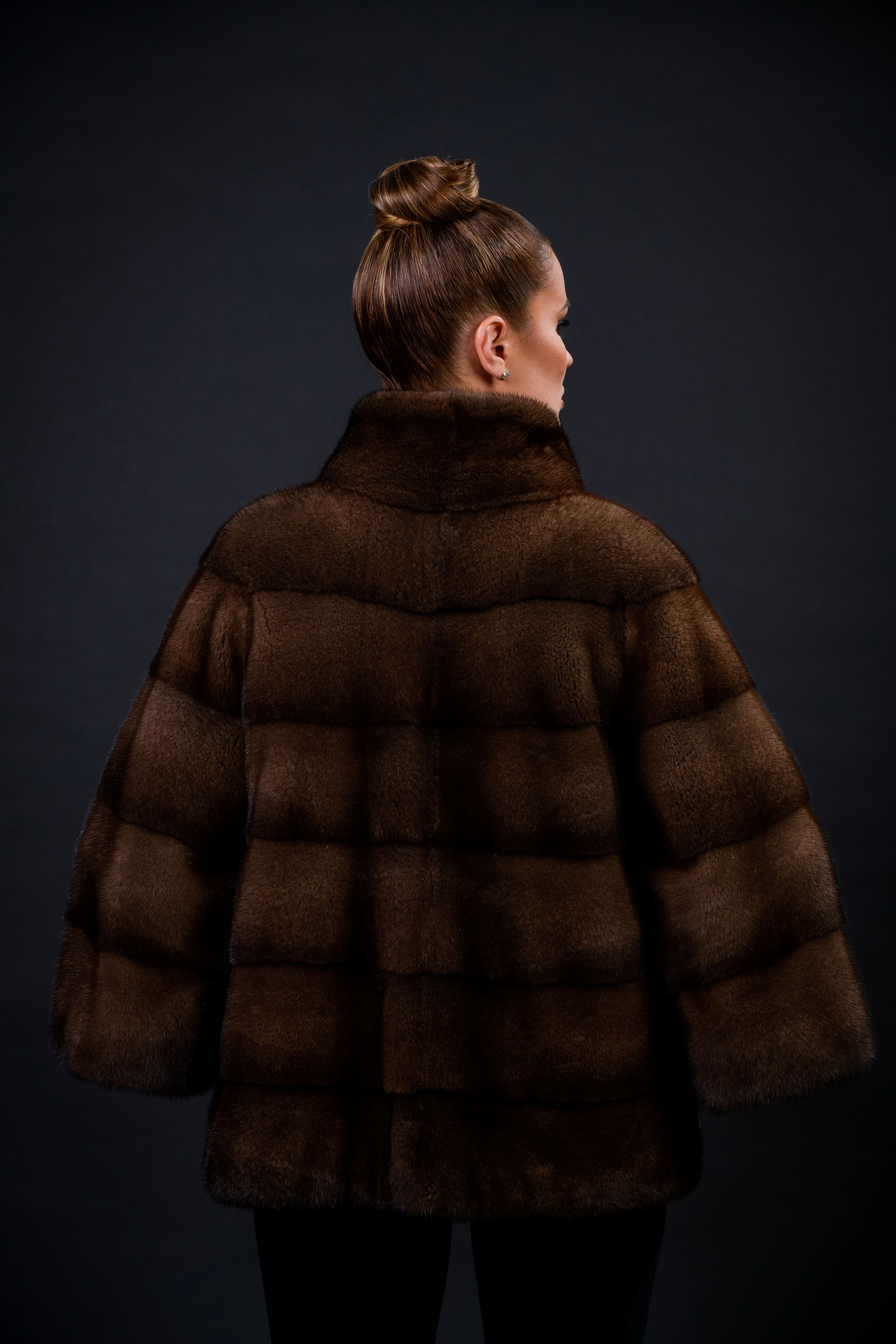 HAINA DIN BLANA NATURALA DE VIZON DEMI BUFF